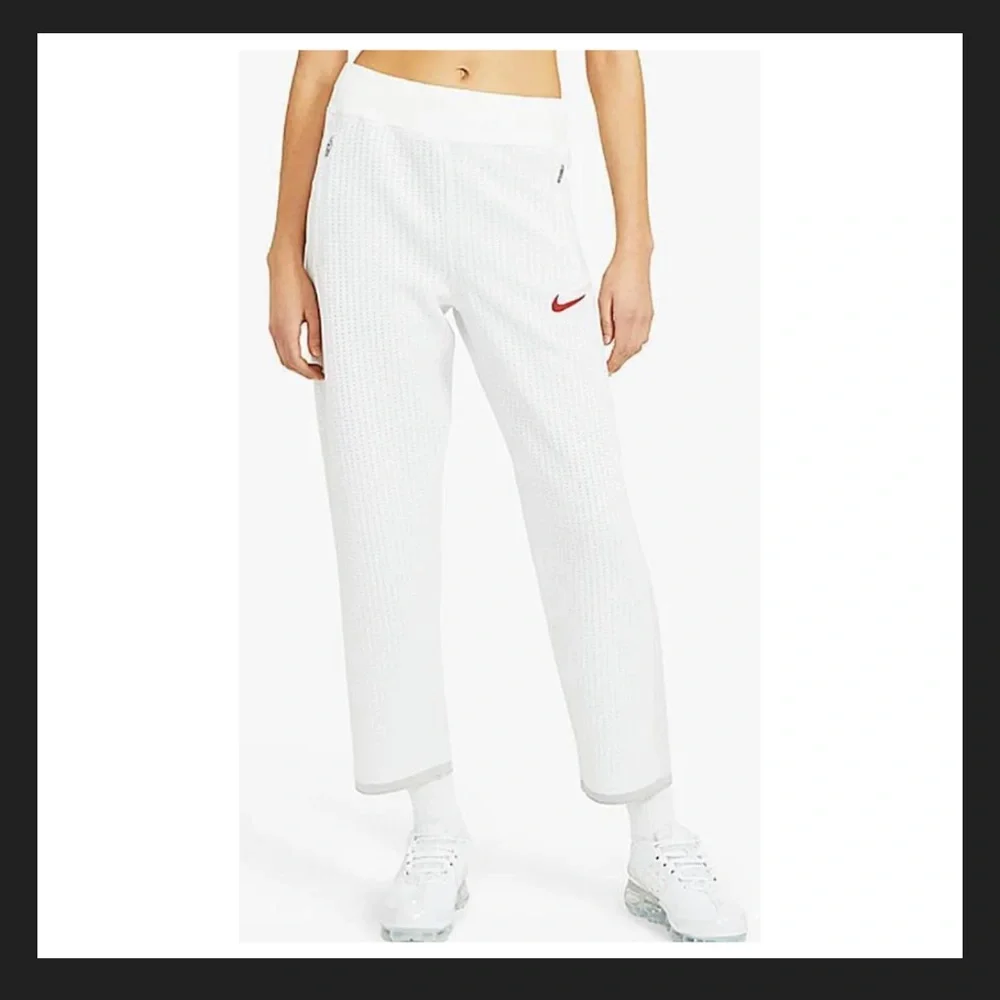 Nike Sportswear Women's 7/8 Cropped Pants